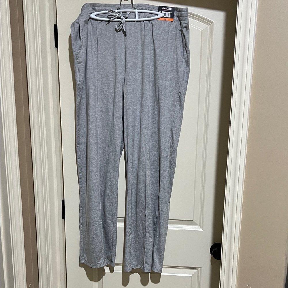 Kirklands women’s  Light Gray Joggers XXL